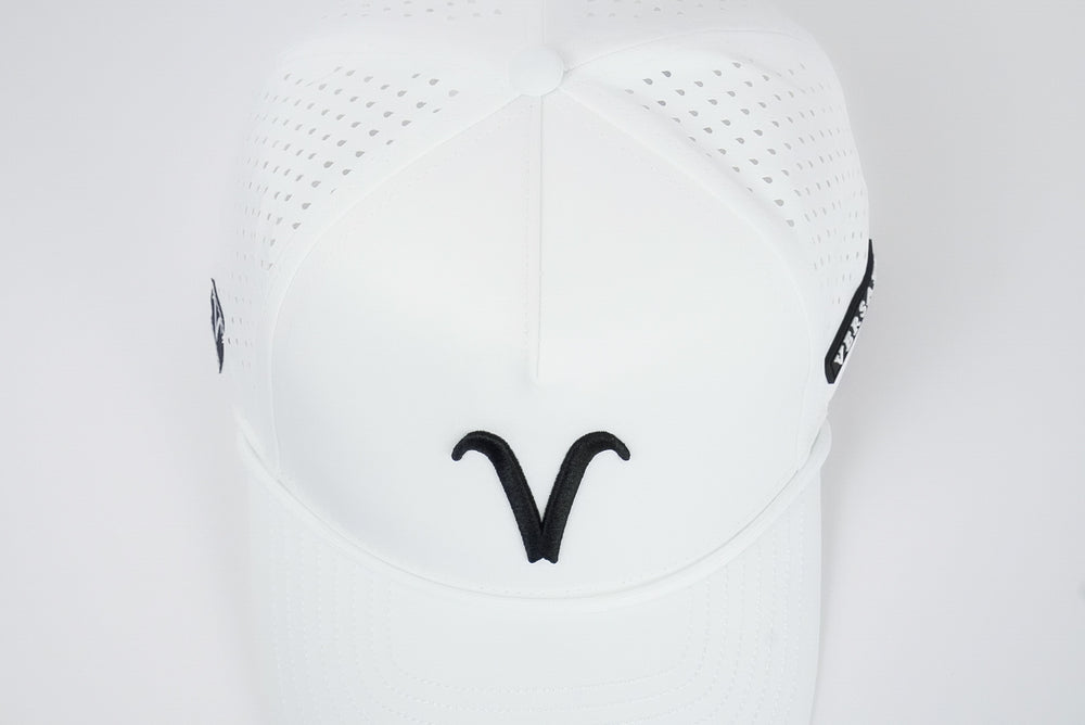 WHITE ACE